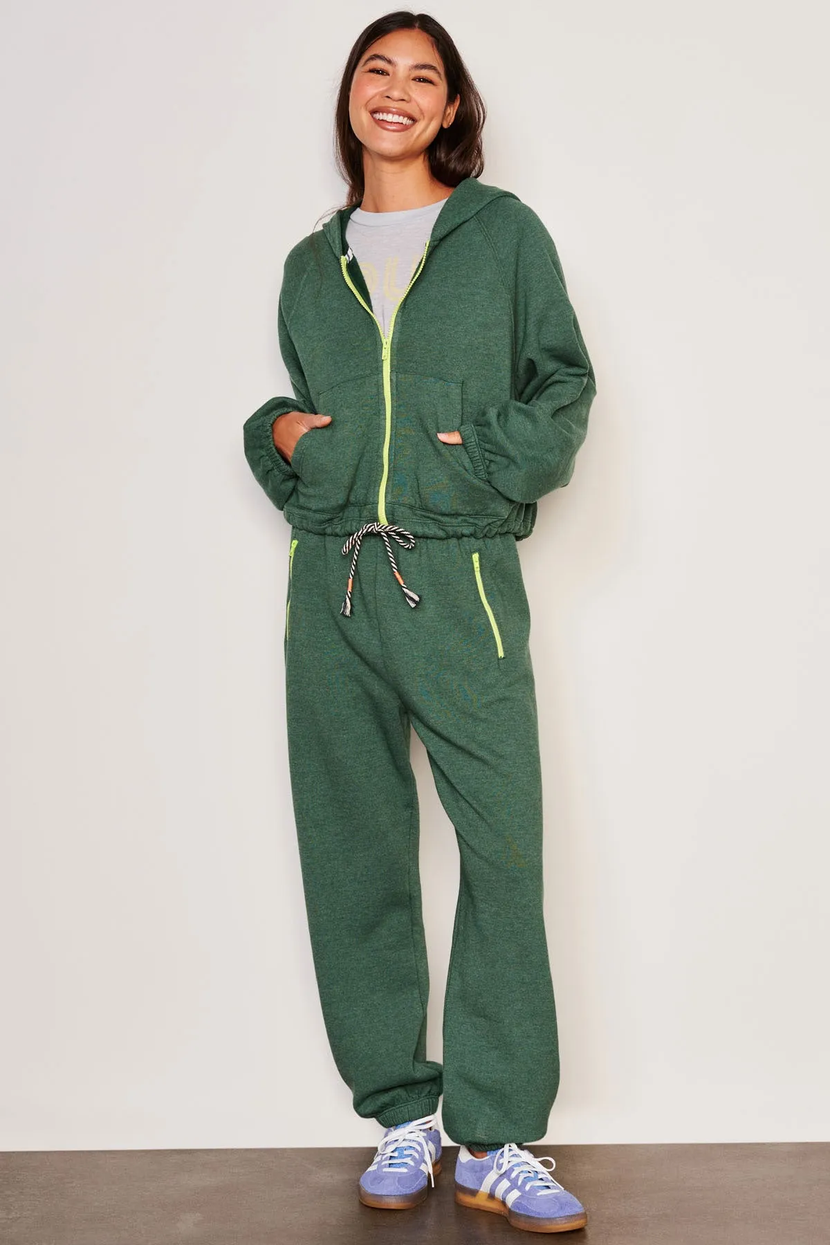 Sundry Zip Pocket Jogger in Everglade sold by Bailey 44 product image thumbnail 3