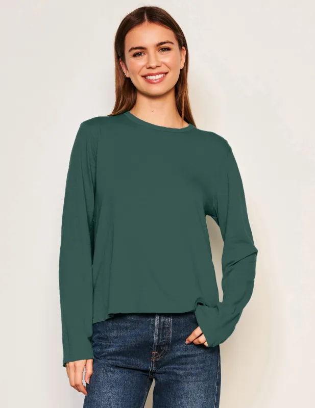 Sundry Long Sleeve Crew in Rainforest sold by Bailey 44