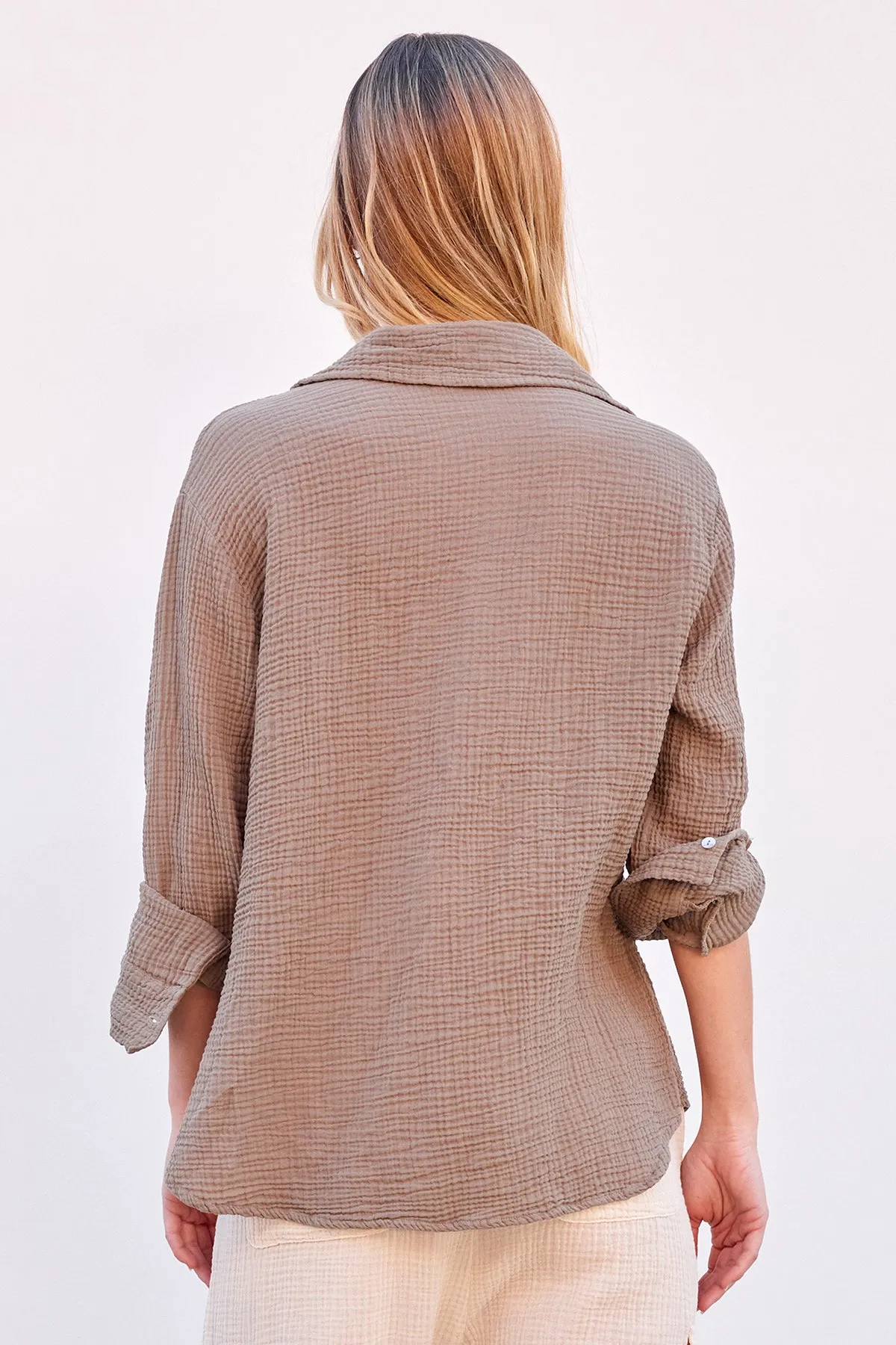 Sundry Classic Shirt in Sage sold by Bailey 44 product image thumbnail 3