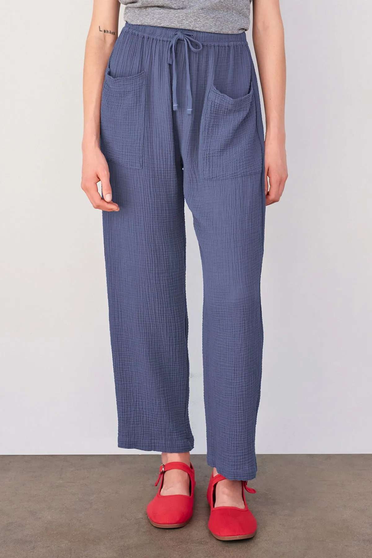 Sundry Pull-on Pant with Patch Pockets in Navy sold by Bailey 44