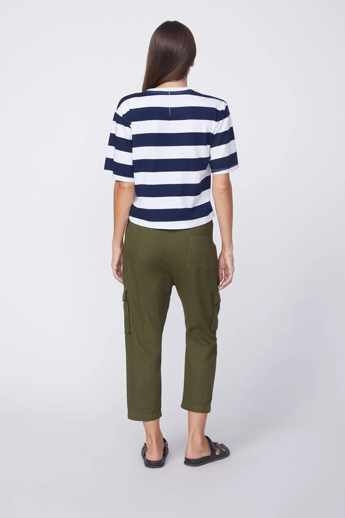 Stateside Linen Paperbag Cargo Pant in Seaweed sold by Bailey 44 product image thumbnail 3