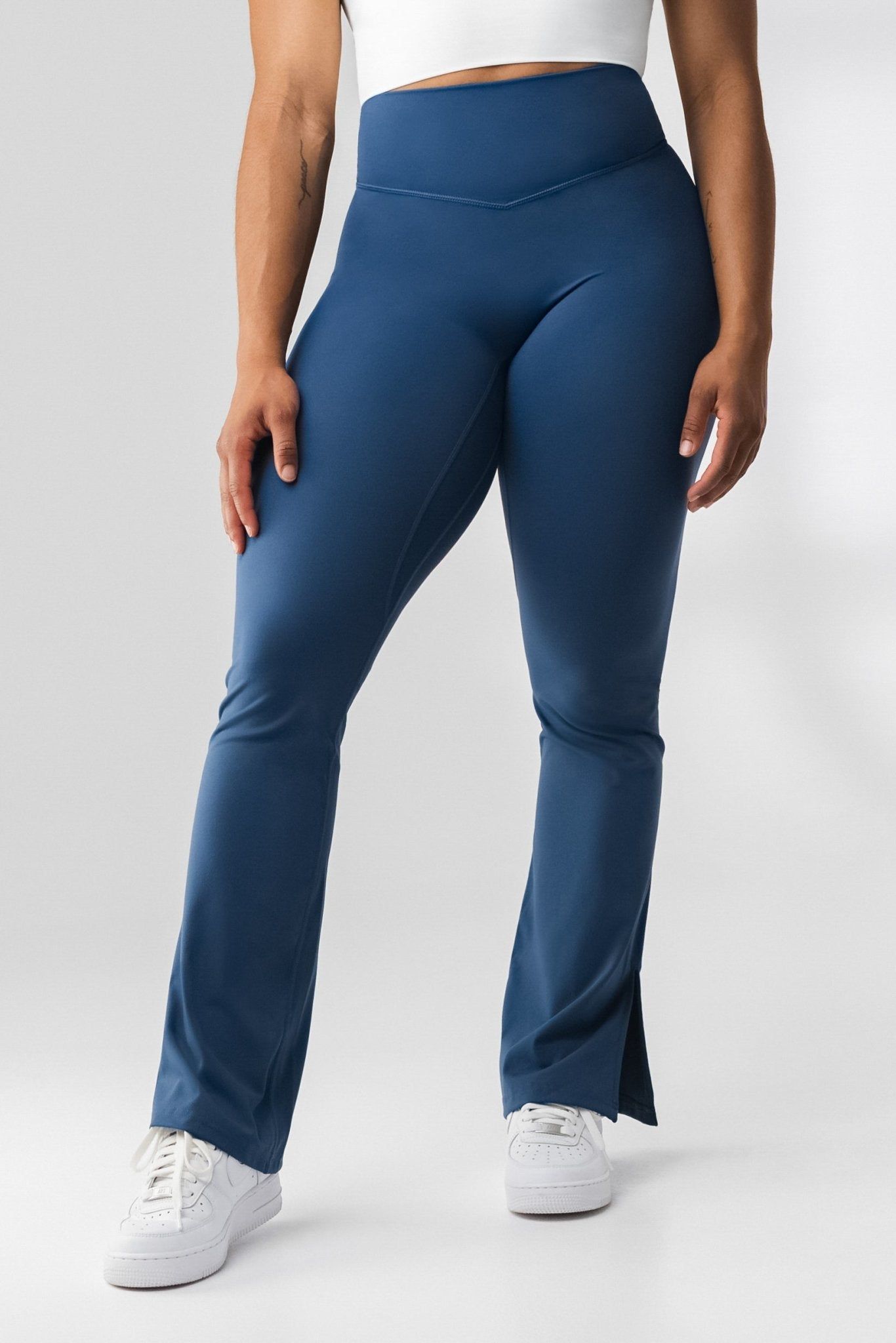 The Cloud Flare Pant - Navy - Revitalized sold by Balance Athletica
