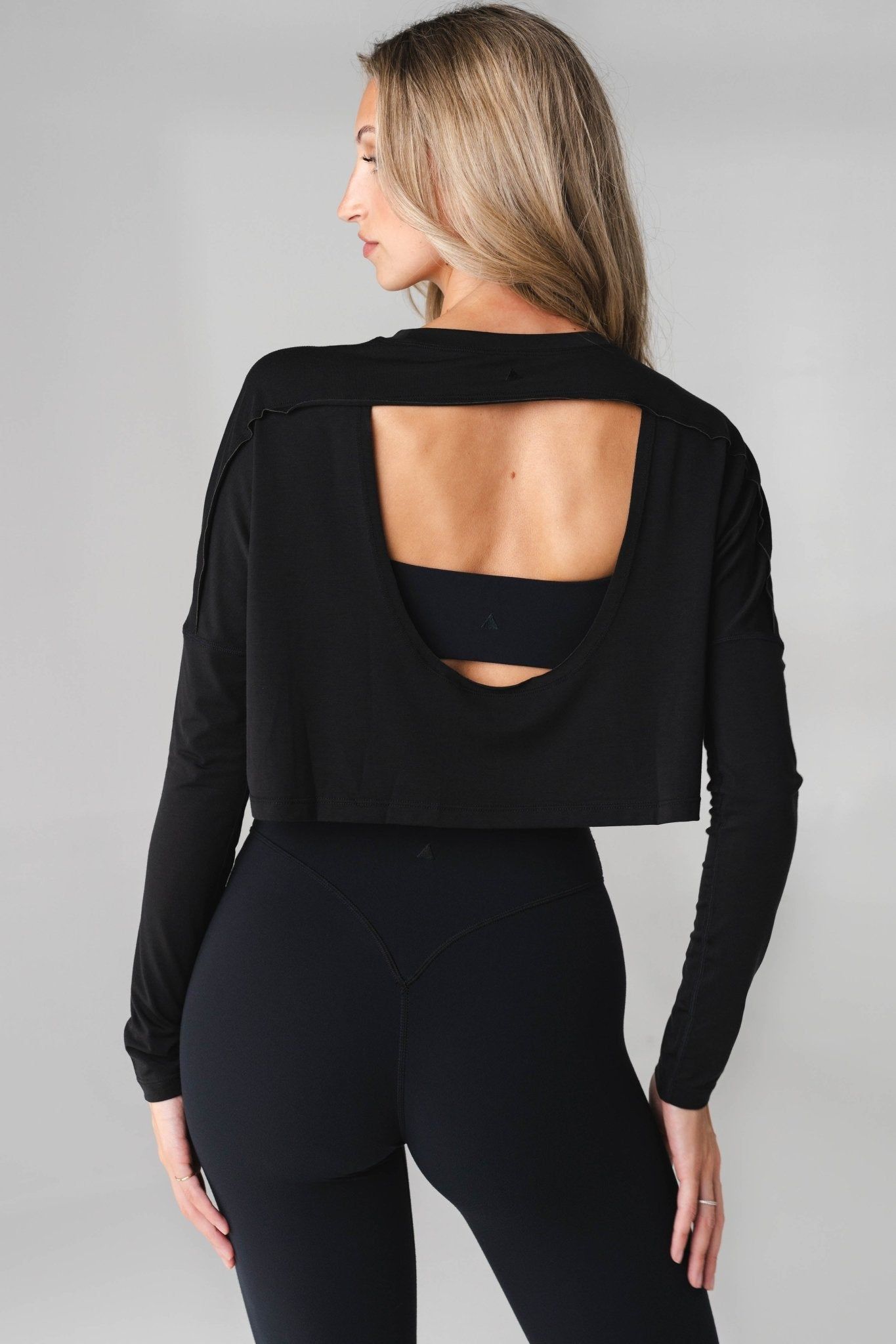 Vitality Versa Open Back Long Sleeve - Midnight sold by Balance Athletica product image thumbnail 4