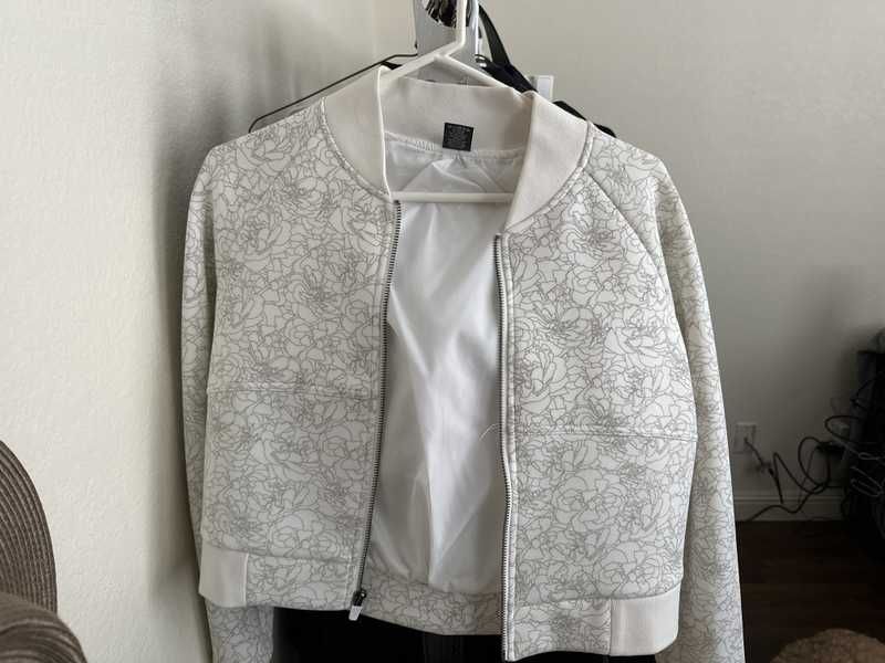 The Women's Flight Jacket - Cloud - Fleur - Revitalized sold by Balance Athletica product image thumbnail 5