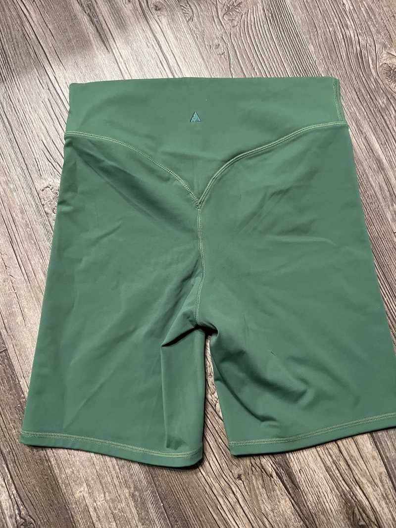 The Cloud Rider Short - Cactus - Revitalized sold by Balance Athletica product image thumbnail 5