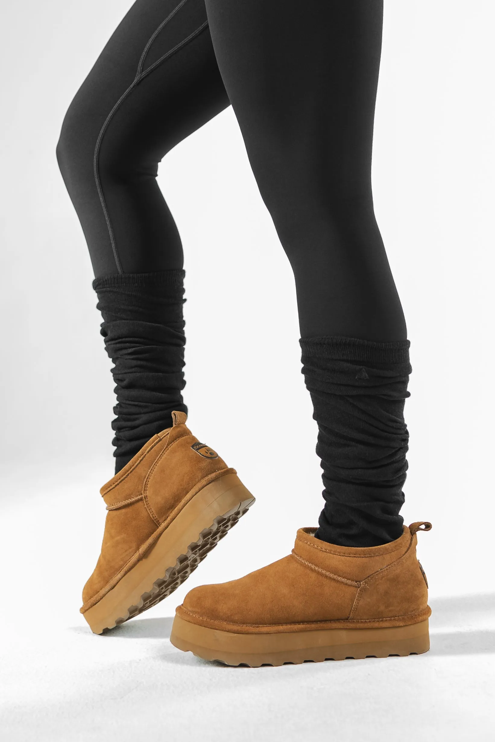 Sporty Leg Warmers - Midnight sold by Balance Athletica product image thumbnail 2