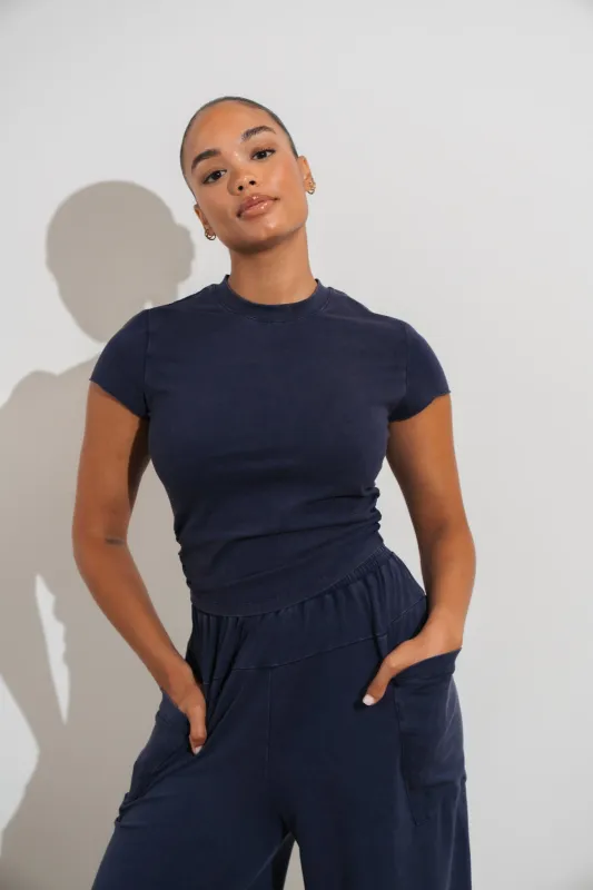 Vitality Essence Scrunch Tee - Oxford made by Vitality