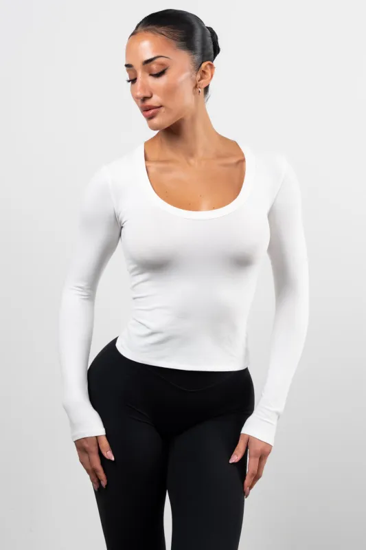 Vitality Basis® Scoop Long Sleeve - Snow made by Vitality