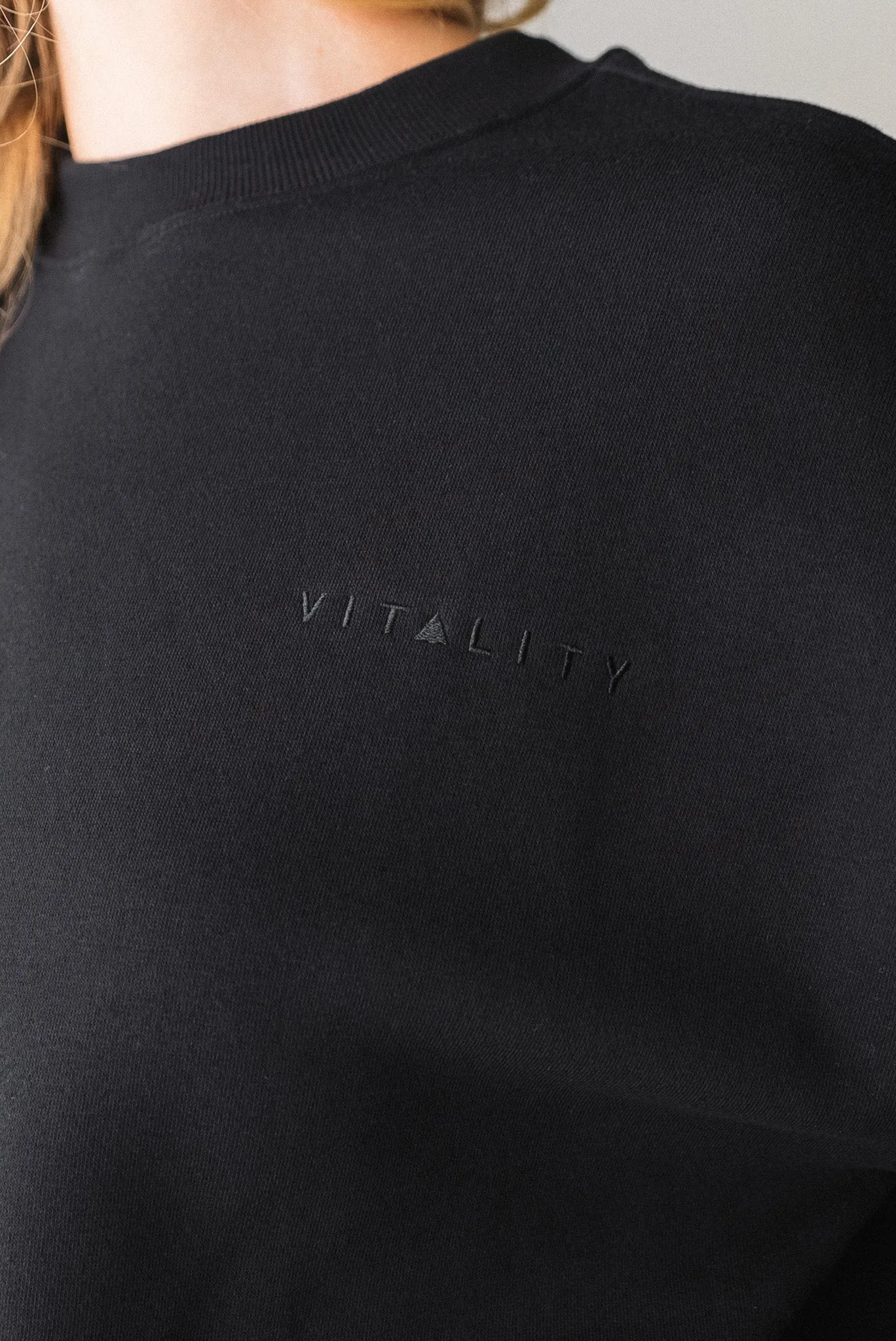 Vitality Cozy® Uni Crew - Midnight sold by Balance Athletica product image thumbnail 4