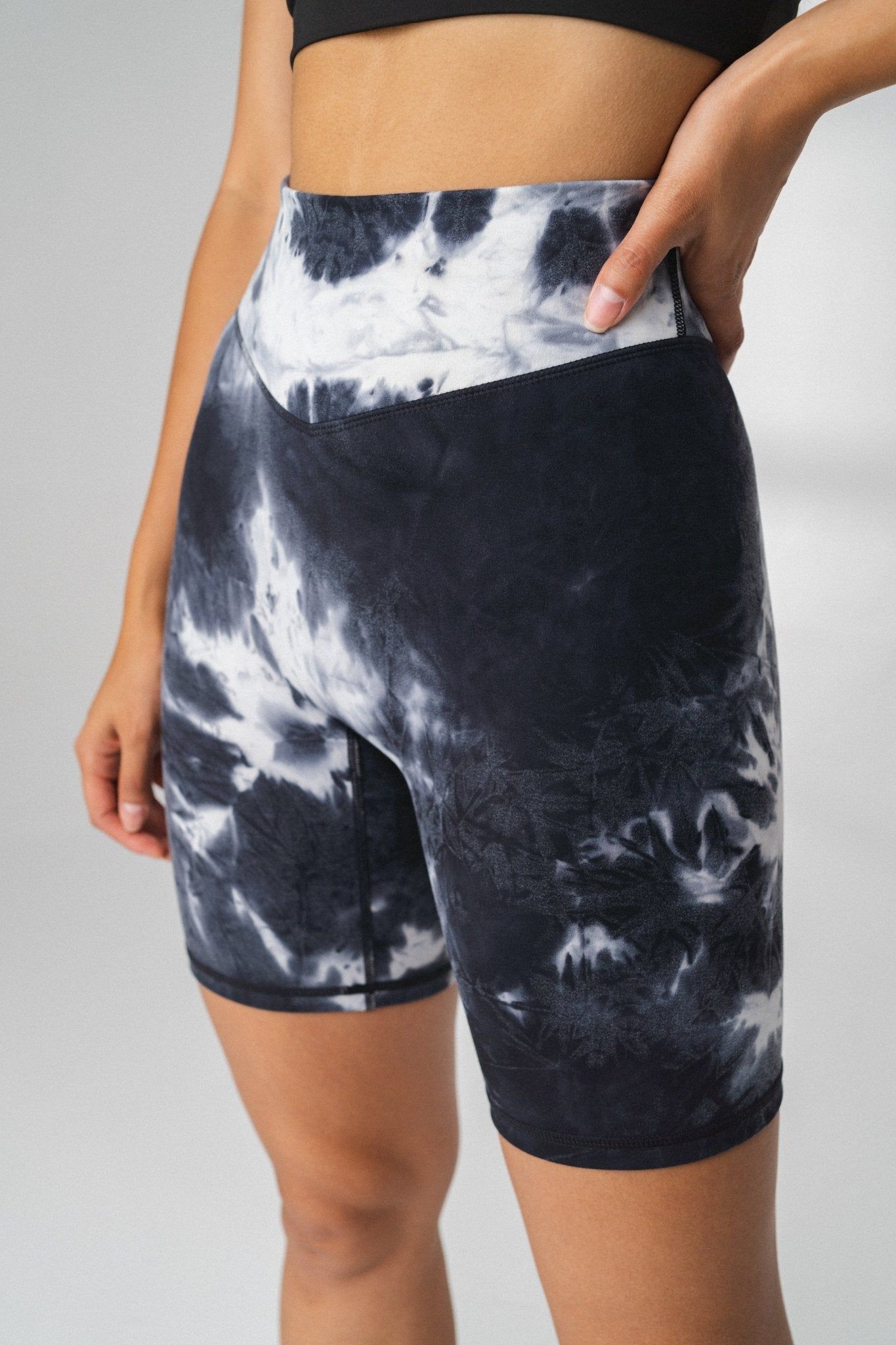 The Cloud Rider Short - Avalanche - Revitalized sold by Balance Athletica product image thumbnail 2