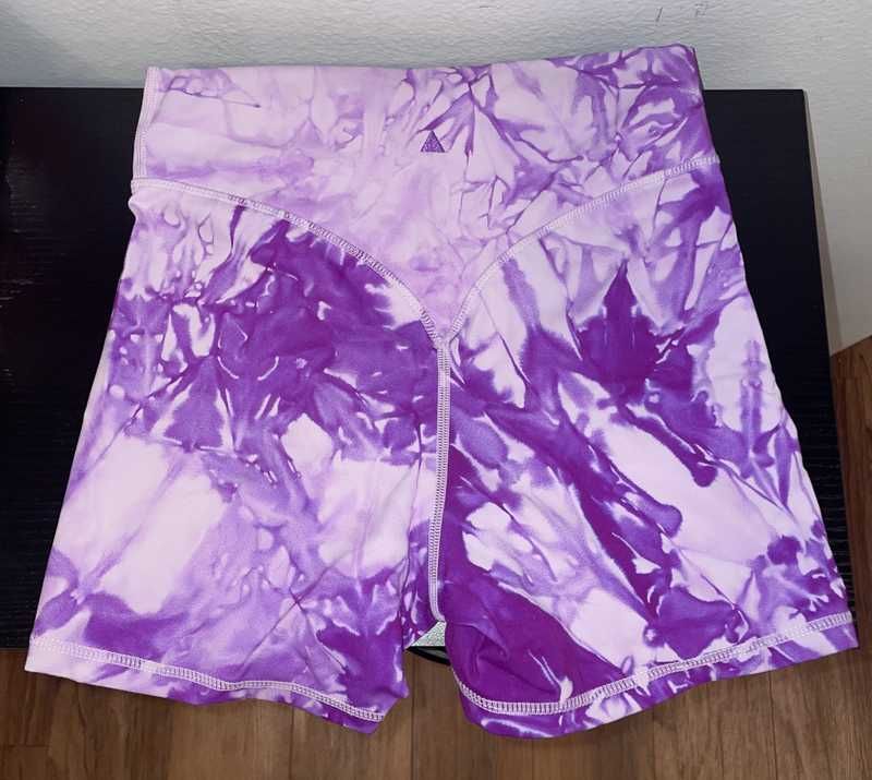 The Cloud Short - Northern Lights - Revitalized sold by Balance Athletica product image thumbnail 8