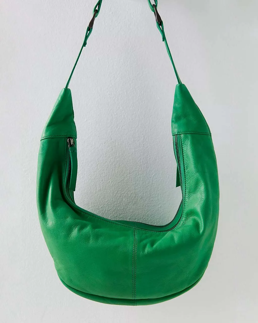 Idle Hands Sling Bag - Putt Putt Green sold by ban.do product image thumbnail 5