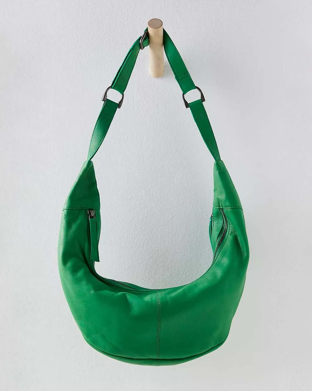 Idle Hands Sling Bag - Putt Putt Green sold by ban.do