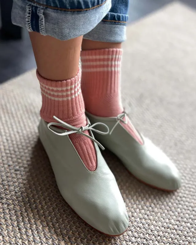 Girlfriend Socks - Salmon made by ban.do