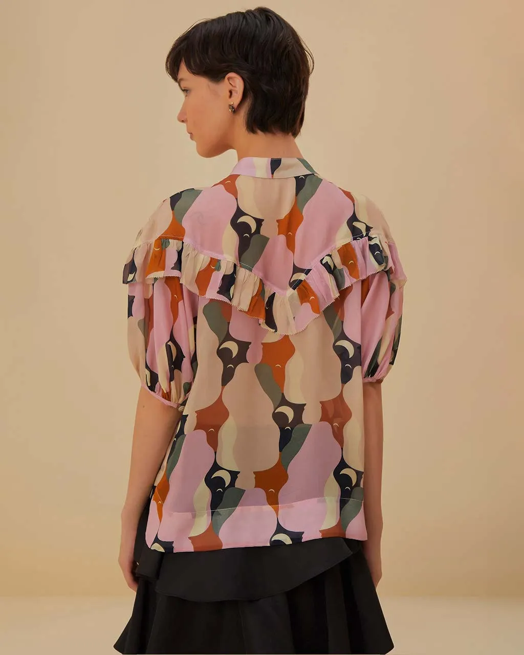 The Kiss Multicolor Short Sleeve Blouse sold by ban.do product image thumbnail 2