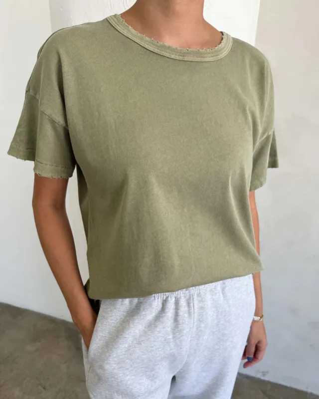 Vintage Fille Tee - Pistachio sold by ban.do
