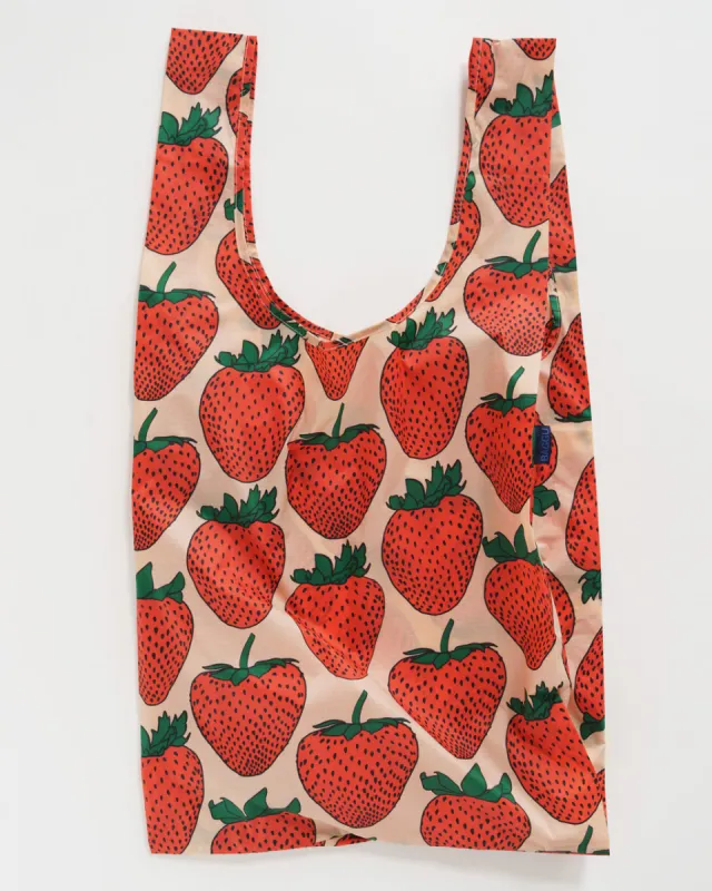 Big Baggu - Strawberry sold by ban.do