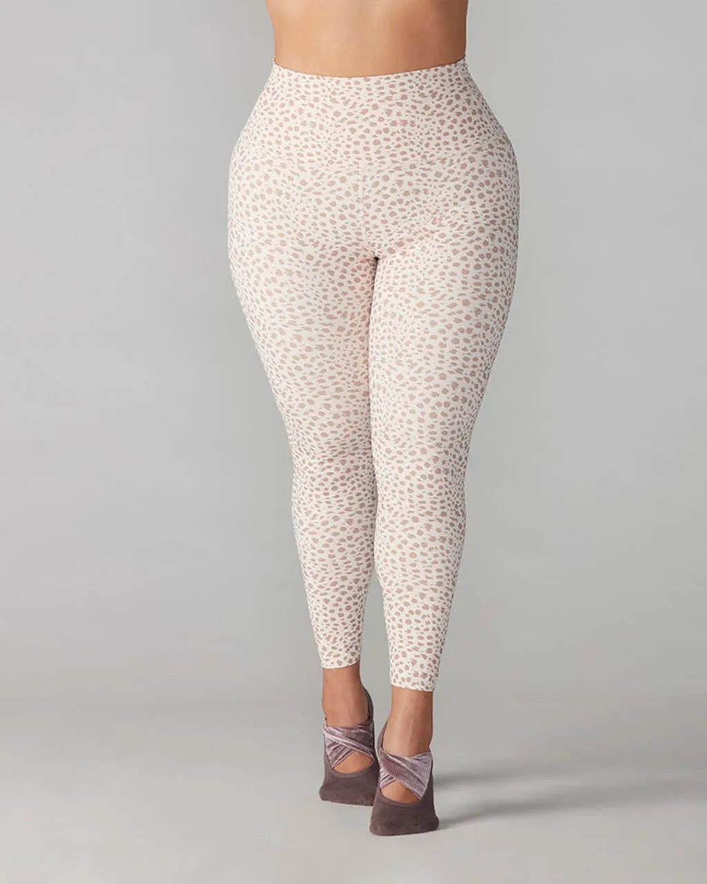 High Waisted 7/8 Legging - Dune Lynx sold by ban.do product image thumbnail 3