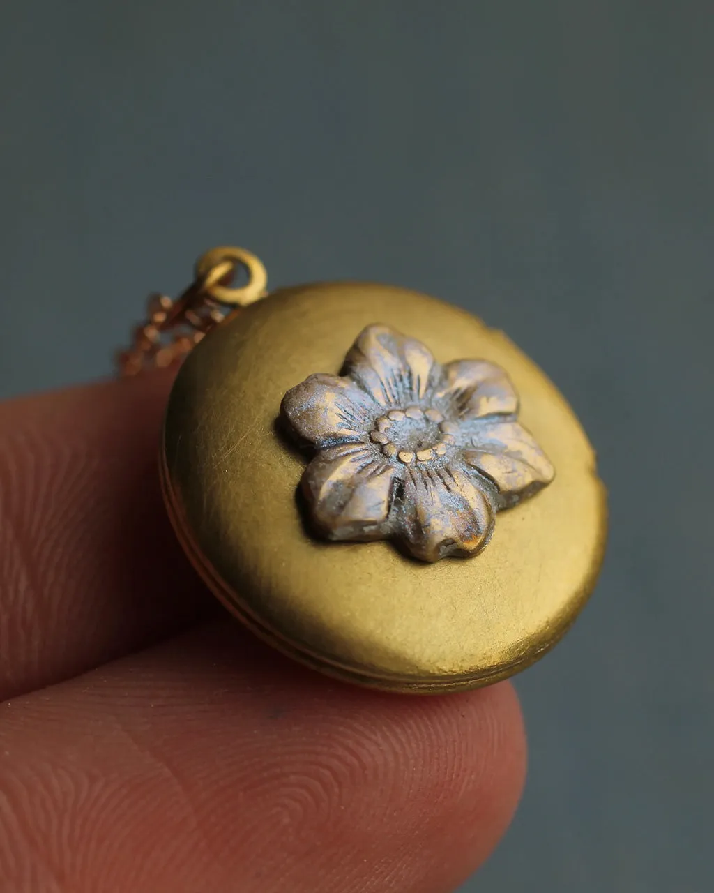 Forget Me Not Locket sold by ban.do product image thumbnail 3