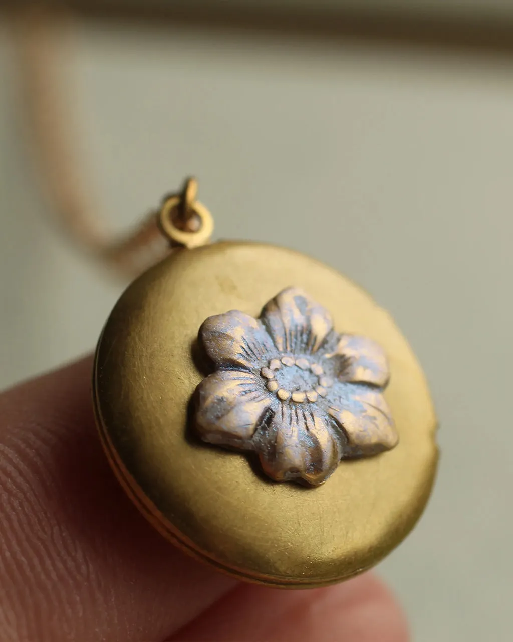 Forget Me Not Locket sold by ban.do product image thumbnail 2