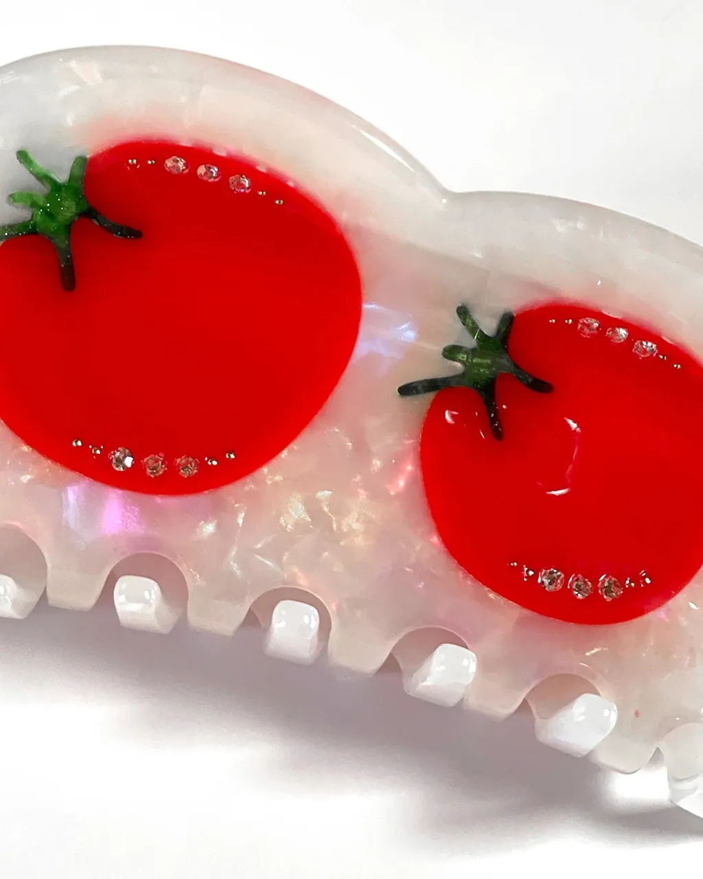 Tomatoes Hair Claw sold by ban.do product image thumbnail 2