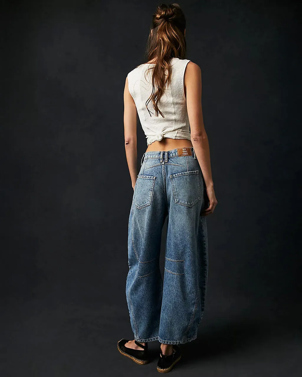 We The Free Good Luck Mid-Rise Barrel Jeans - Ultra Light Beam sold by ban.do product image thumbnail 2