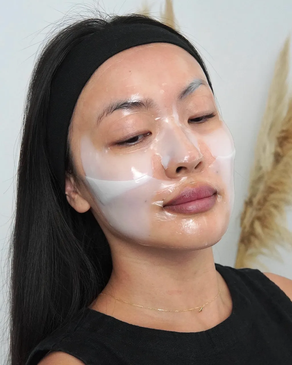 Deep Collagen Glass Skin Overnight Mask - Set Of 4 sold by ban.do product image thumbnail 4