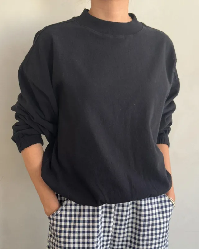 Daisy Long Sleeve Top - Black sold by ban.do