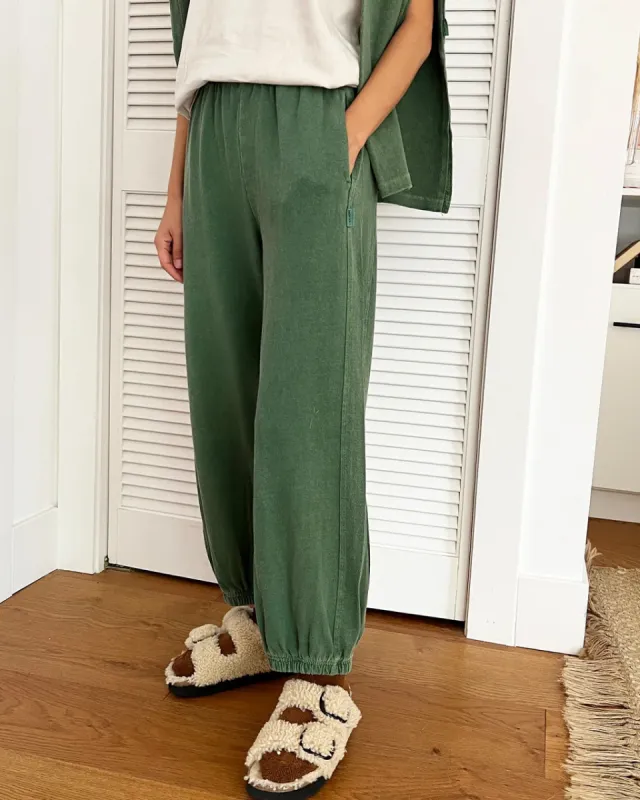 Balloon Pants - Basil sold by ban.do