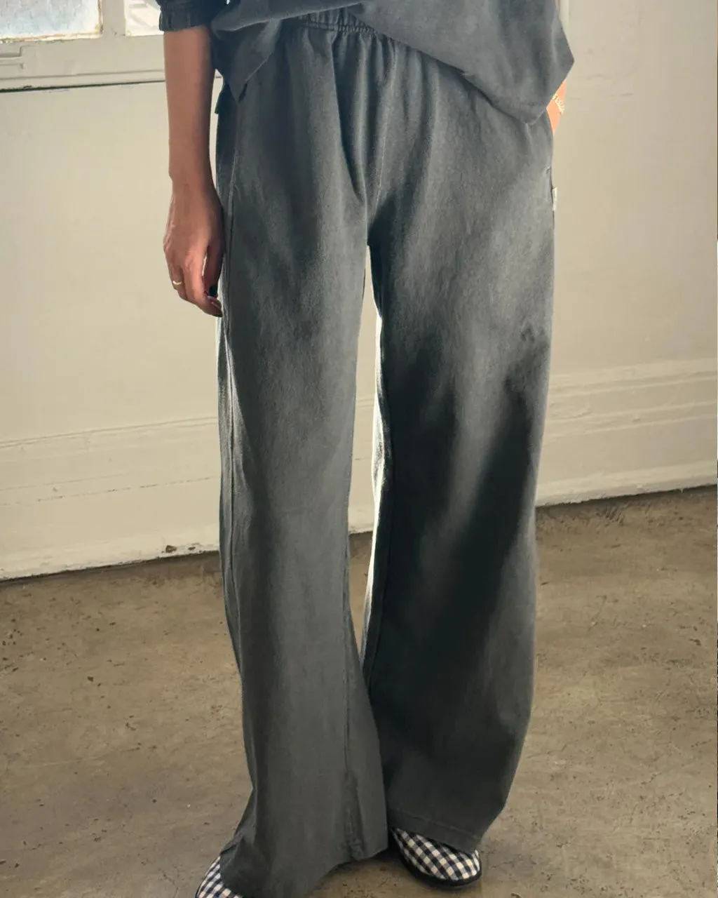 Breezy Pants - Coal sold by ban.do