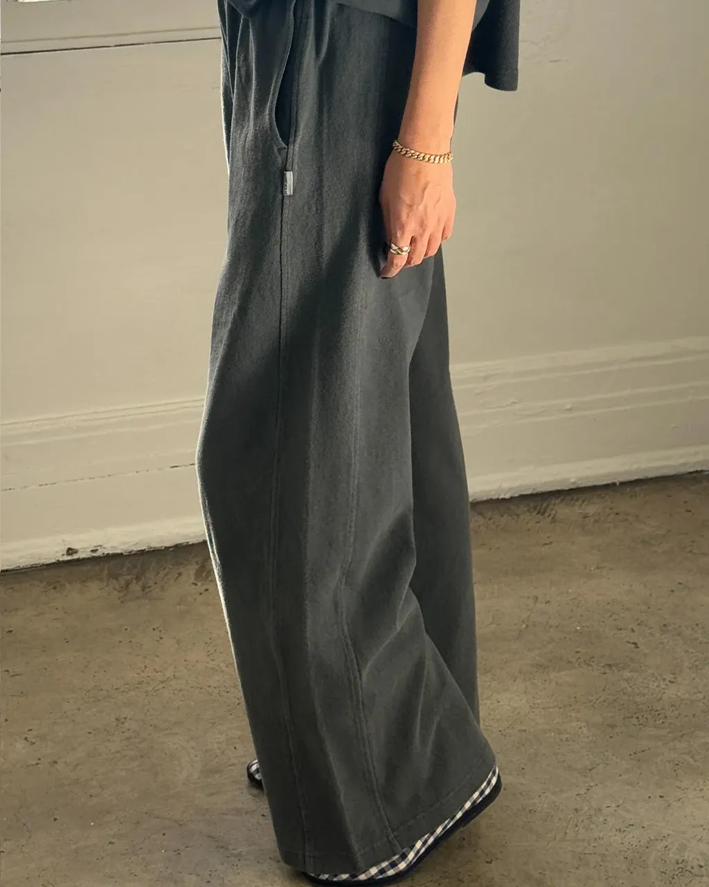 Breezy Pants - Coal sold by ban.do product image thumbnail 2