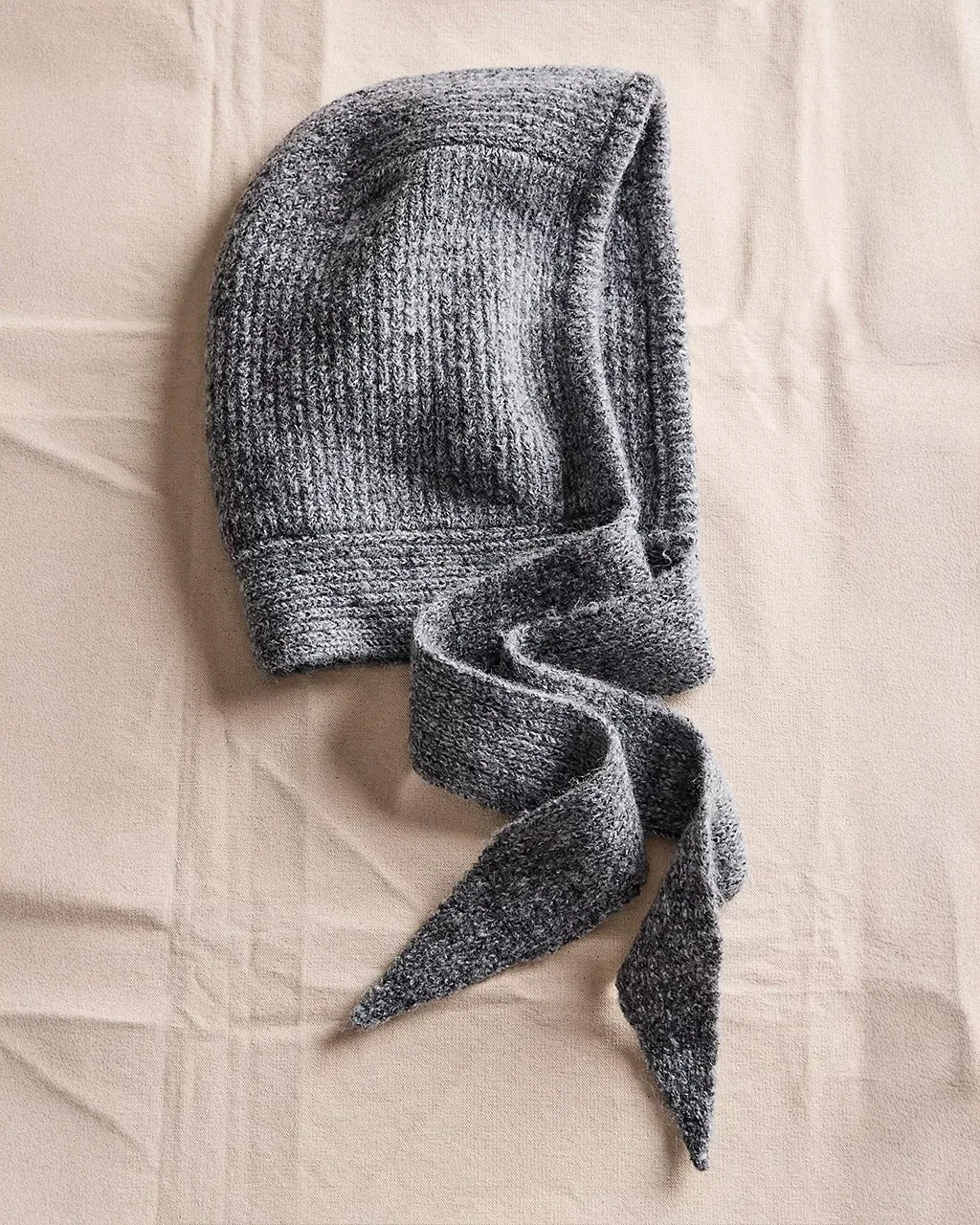 Balabonnet - Charcoal sold by ban.do product image thumbnail 2