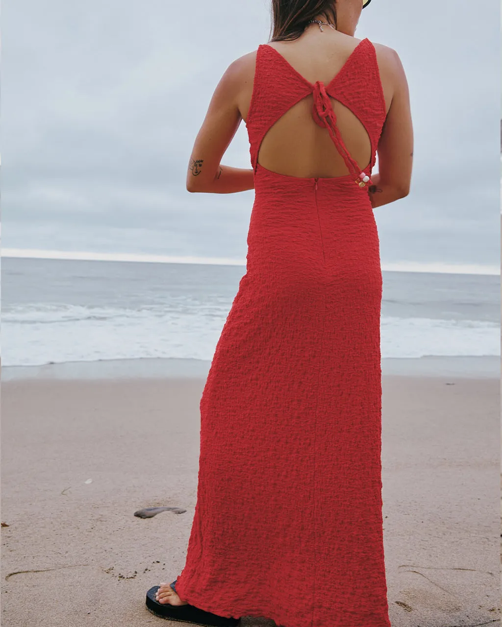 Maya Crinkle Dress - Pepper sold by ban.do product image thumbnail 2