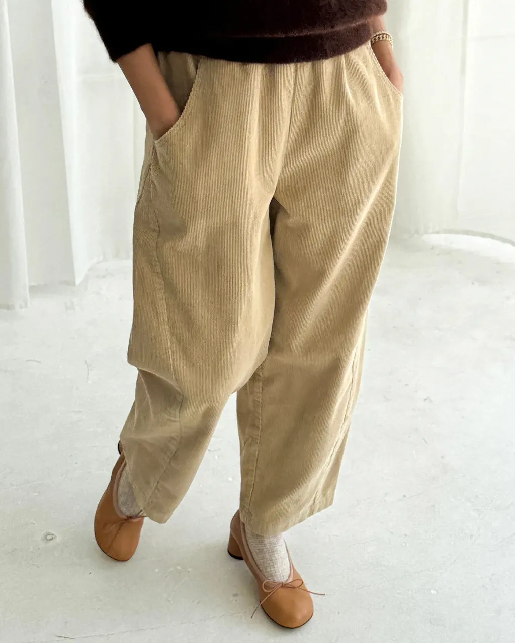 Corduroy Arc Pants - Khaki sold by ban.do