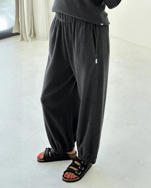 Pointelle Balloon Pants - Charcoal sold by ban.do
