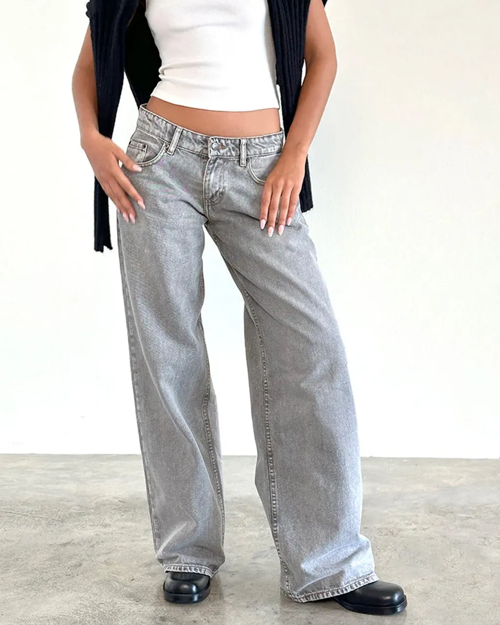 Roomy Extra Wide Low Rise Jeans - Grey Wash sold by ban.do product image thumbnail 5