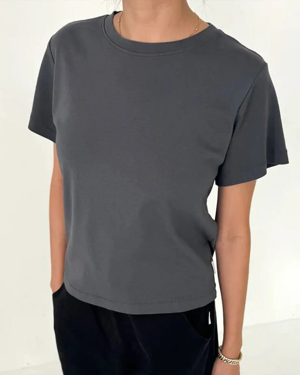 Noel Tee - Dark Ash sold by ban.do product image thumbnail 4