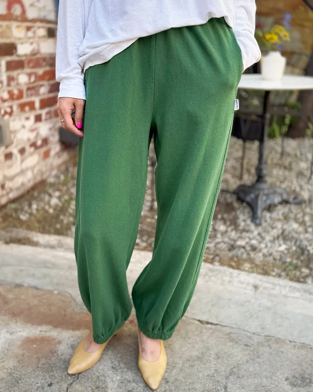 Balloon Pants - Moss Green sold by ban.do
