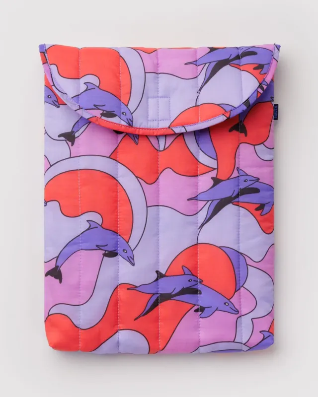 Puffy Laptop Sleeve 16" - Dolphins made by BAGGU