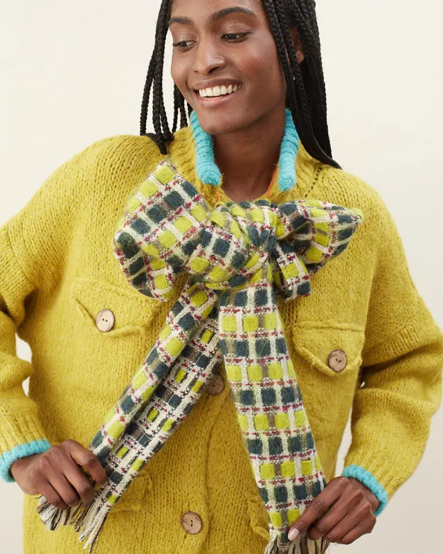Guadritos Bloom Scarf - Green made by Dr. Bloom