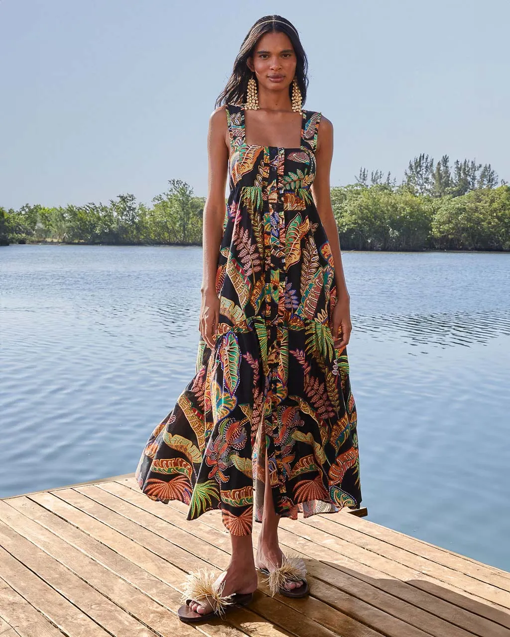 Cool Foliage Black Sleeveless Maxi Dress sold by ban.do