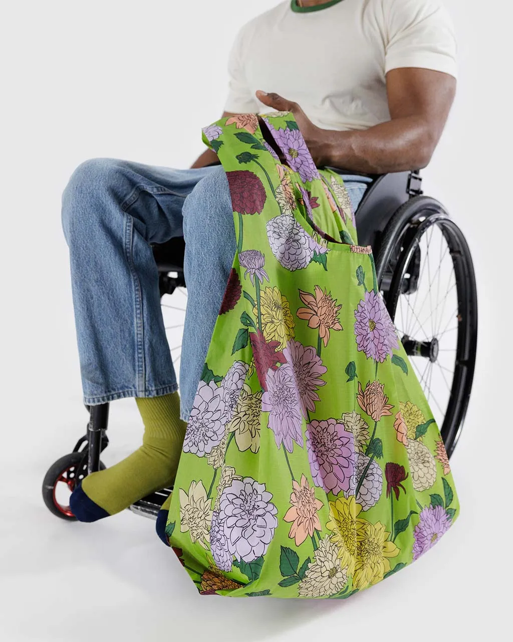 Big Baggu - Dahlia sold by ban.do product image thumbnail 2