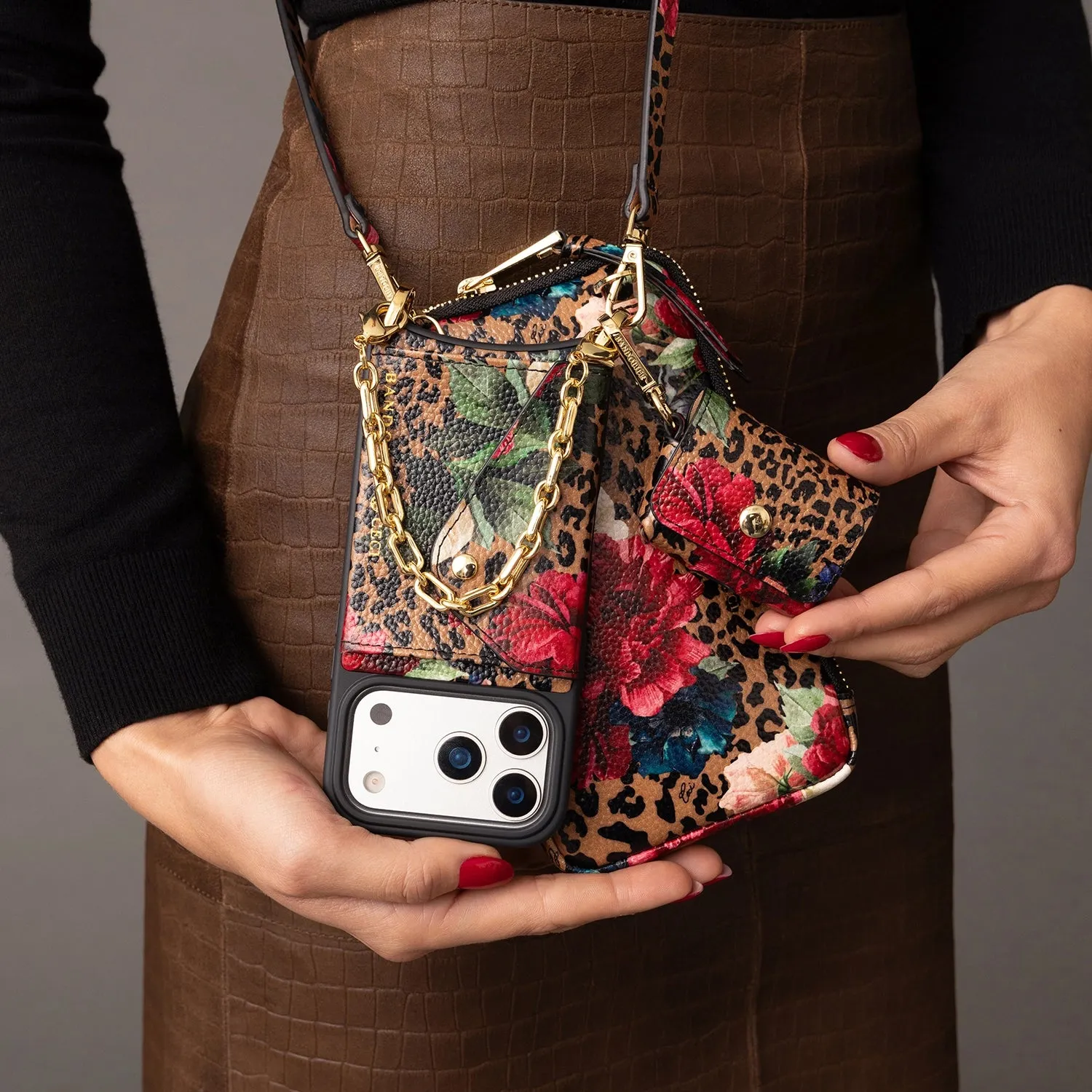 Valentina Essentials Set - Ceci Dark Floral Cheetah/Gold sold by Bandolier product image thumbnail 3