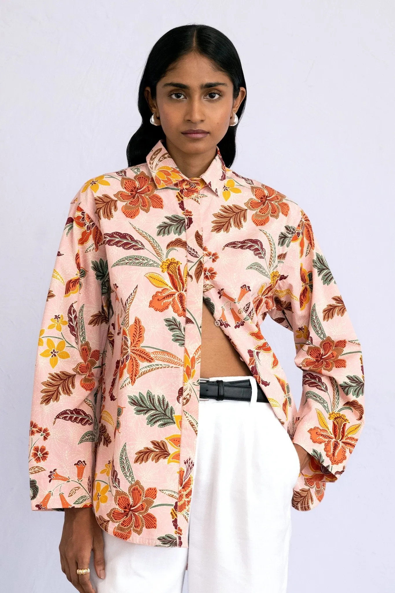 Charlotte Shirt Bali Floral Lotus sold by Banjanan product image thumbnail 3