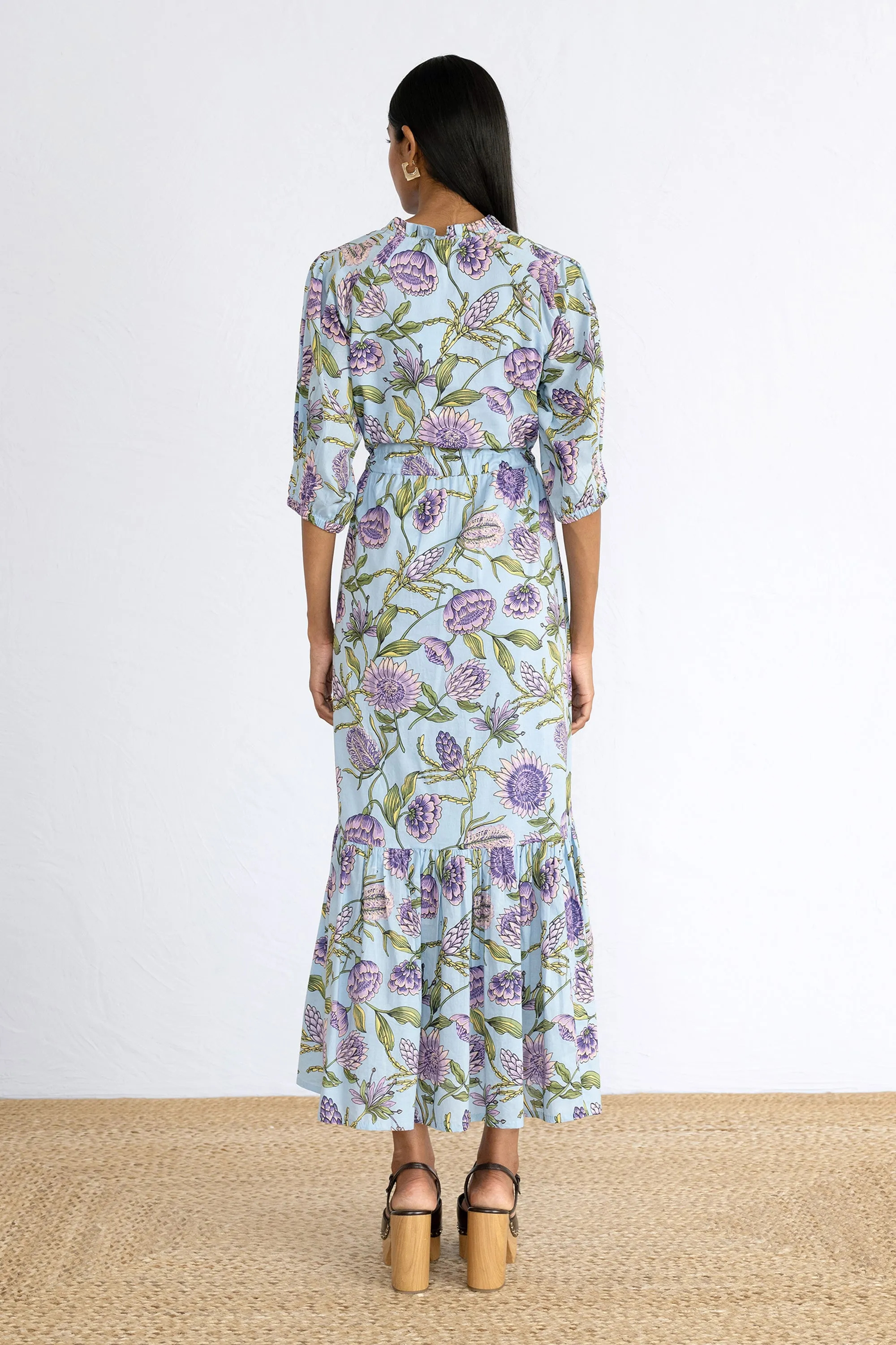Betty Dress Protea Orchid sold by Banjanan product image thumbnail 4