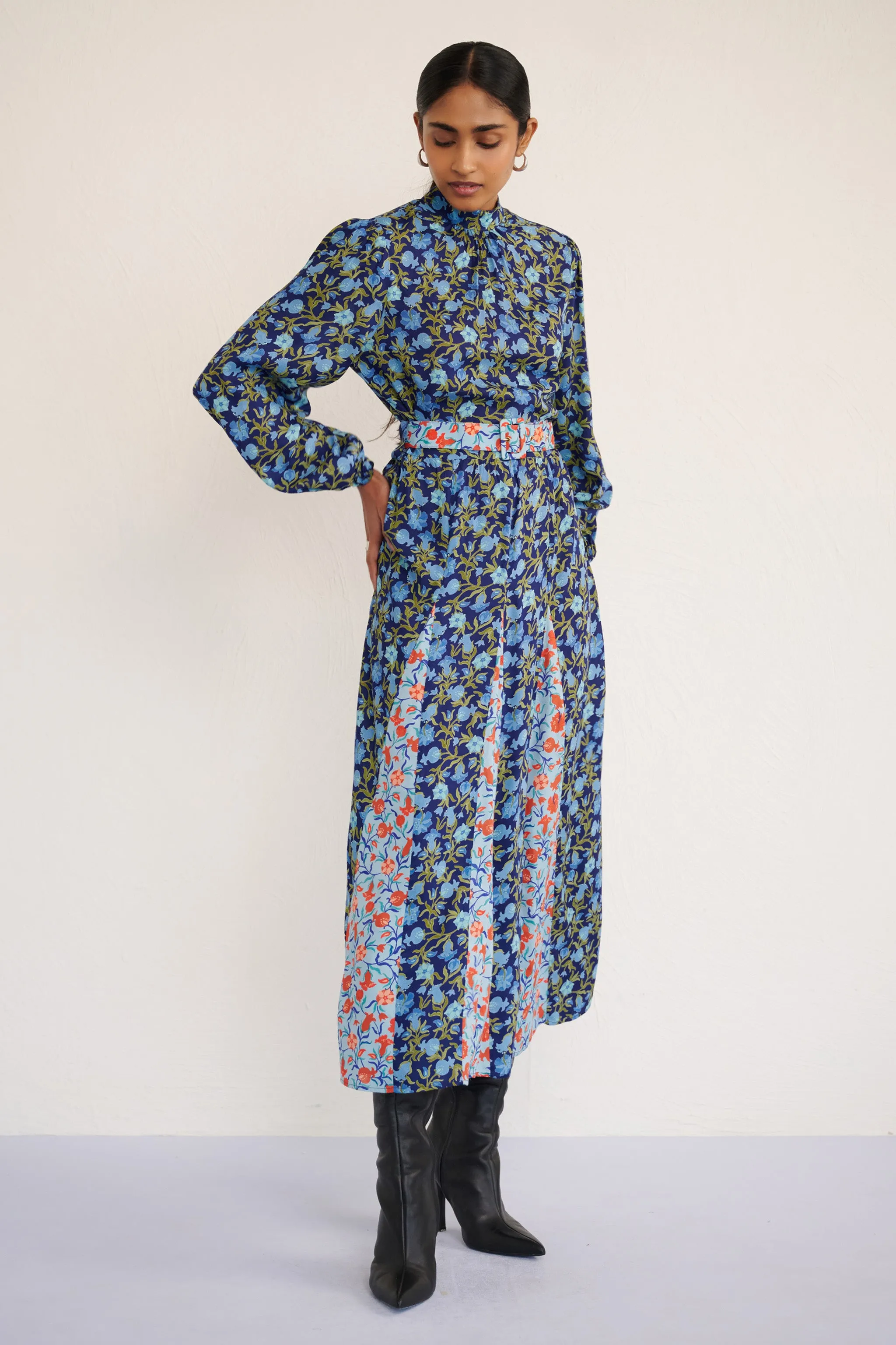 Sumina Dress Pomegranate Vine Lapis sold by Banjanan product image thumbnail 3