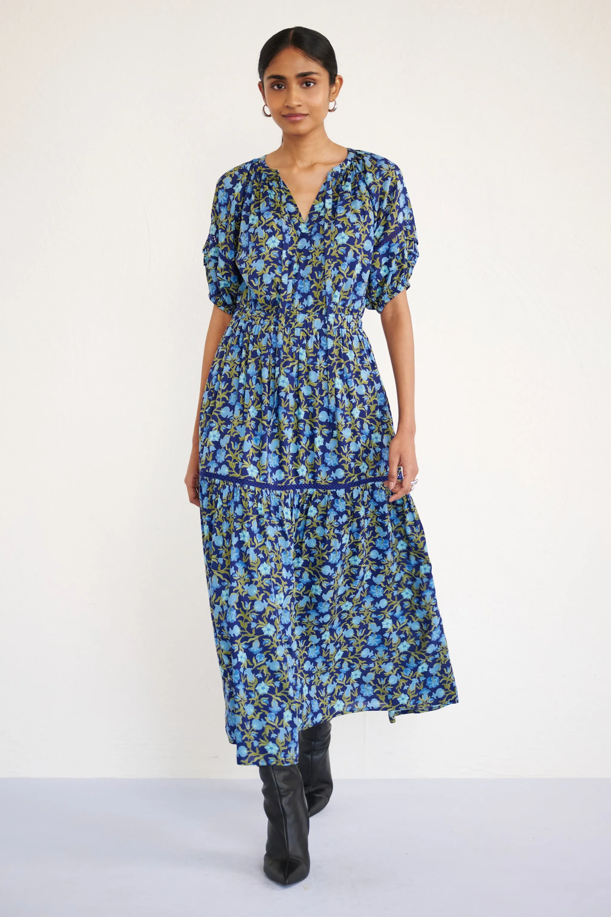 Selma Dress Pomegranate Vine Lapis sold by Banjanan product image thumbnail 2