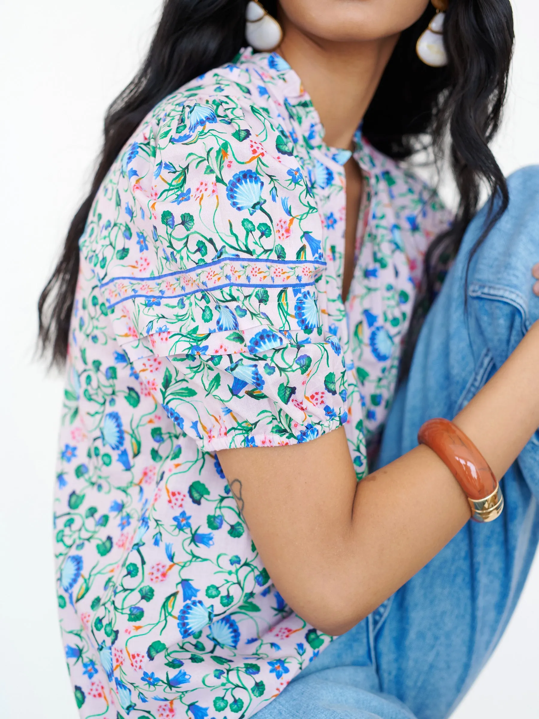 Bronte Top Clam Garland Conch sold by Banjanan product image thumbnail 3