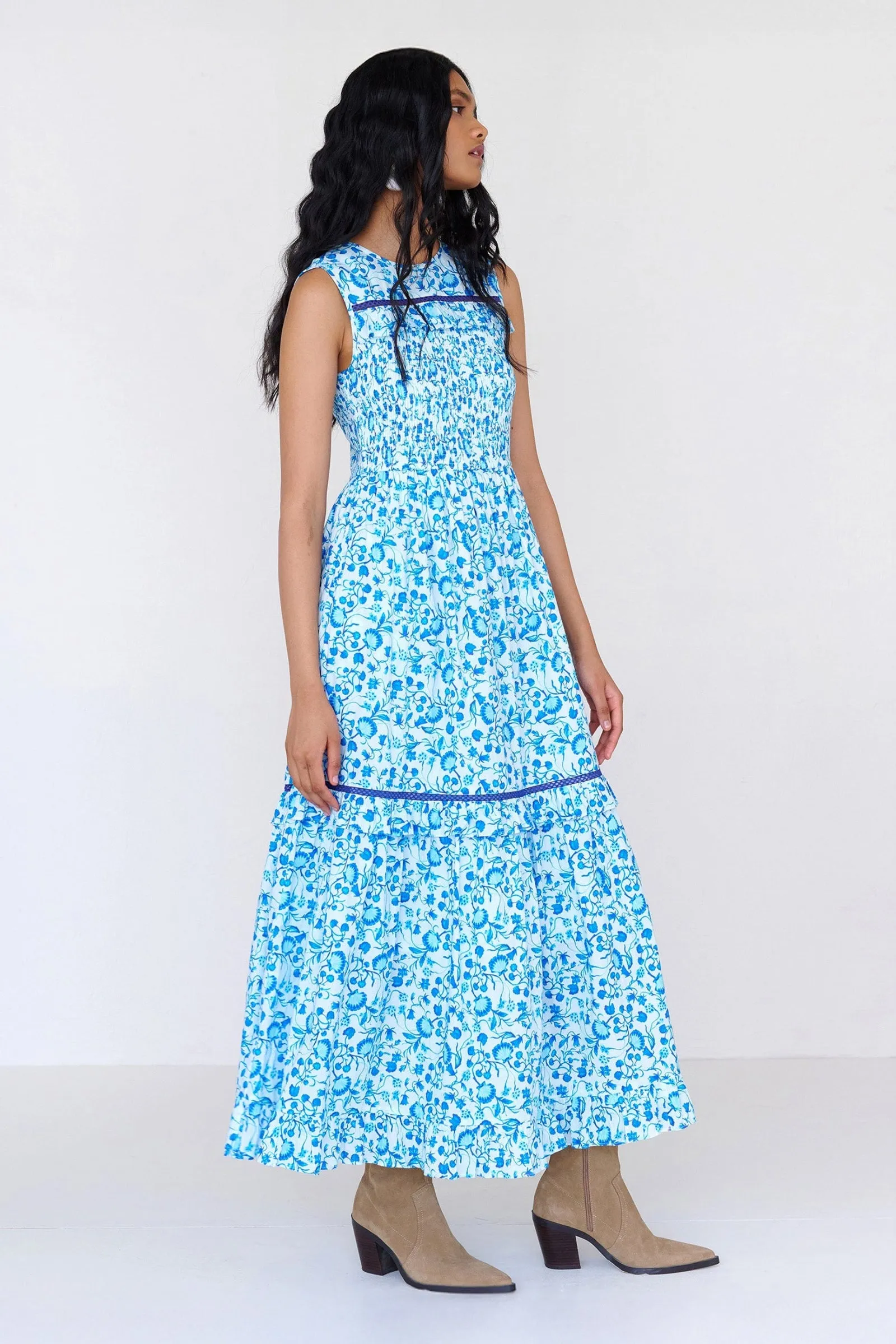 Iris Dress Clam Garland River sold by Banjanan product image thumbnail 2