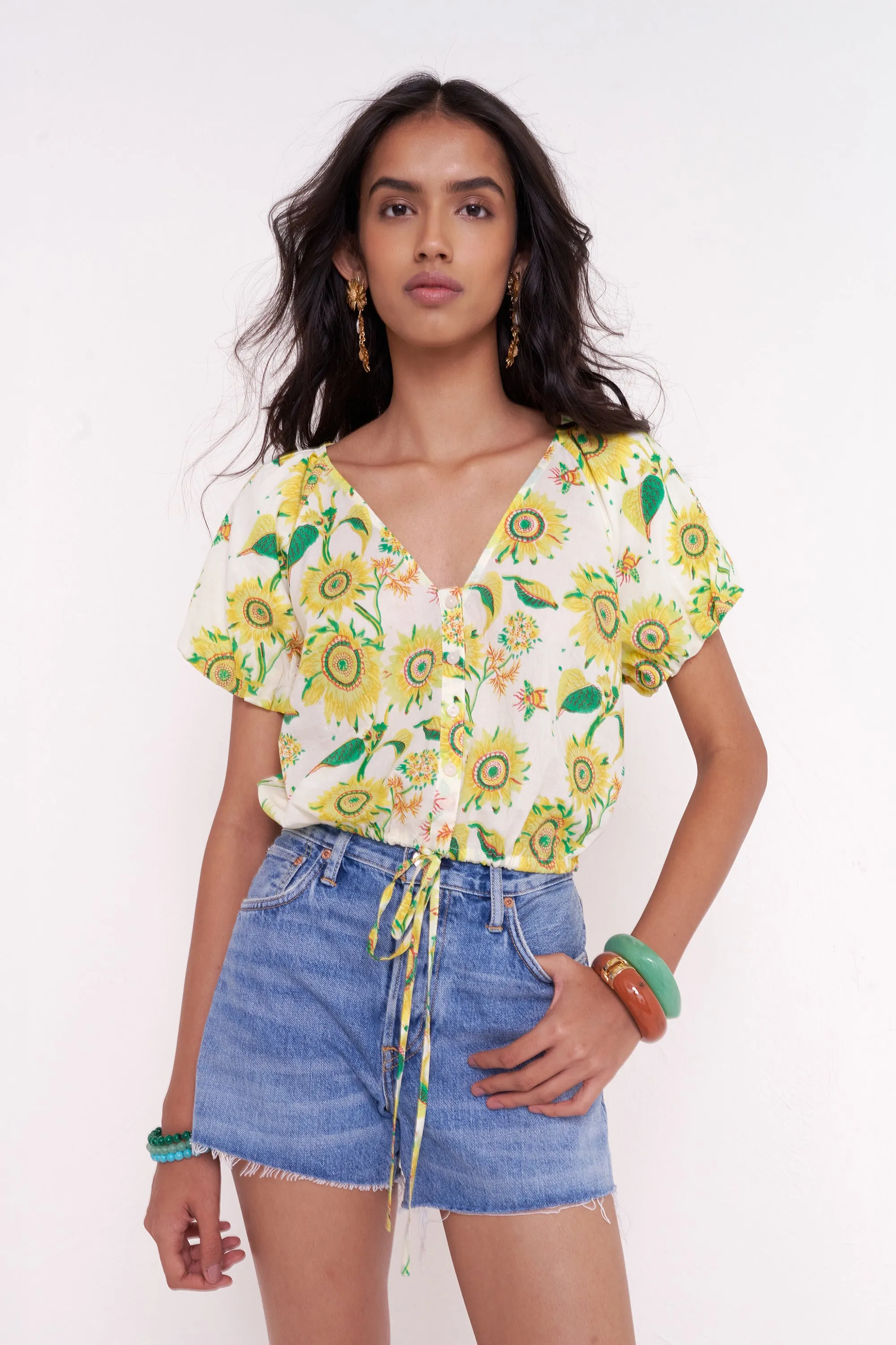 Poppy Top Sunflower Buttercup sold by Banjanan